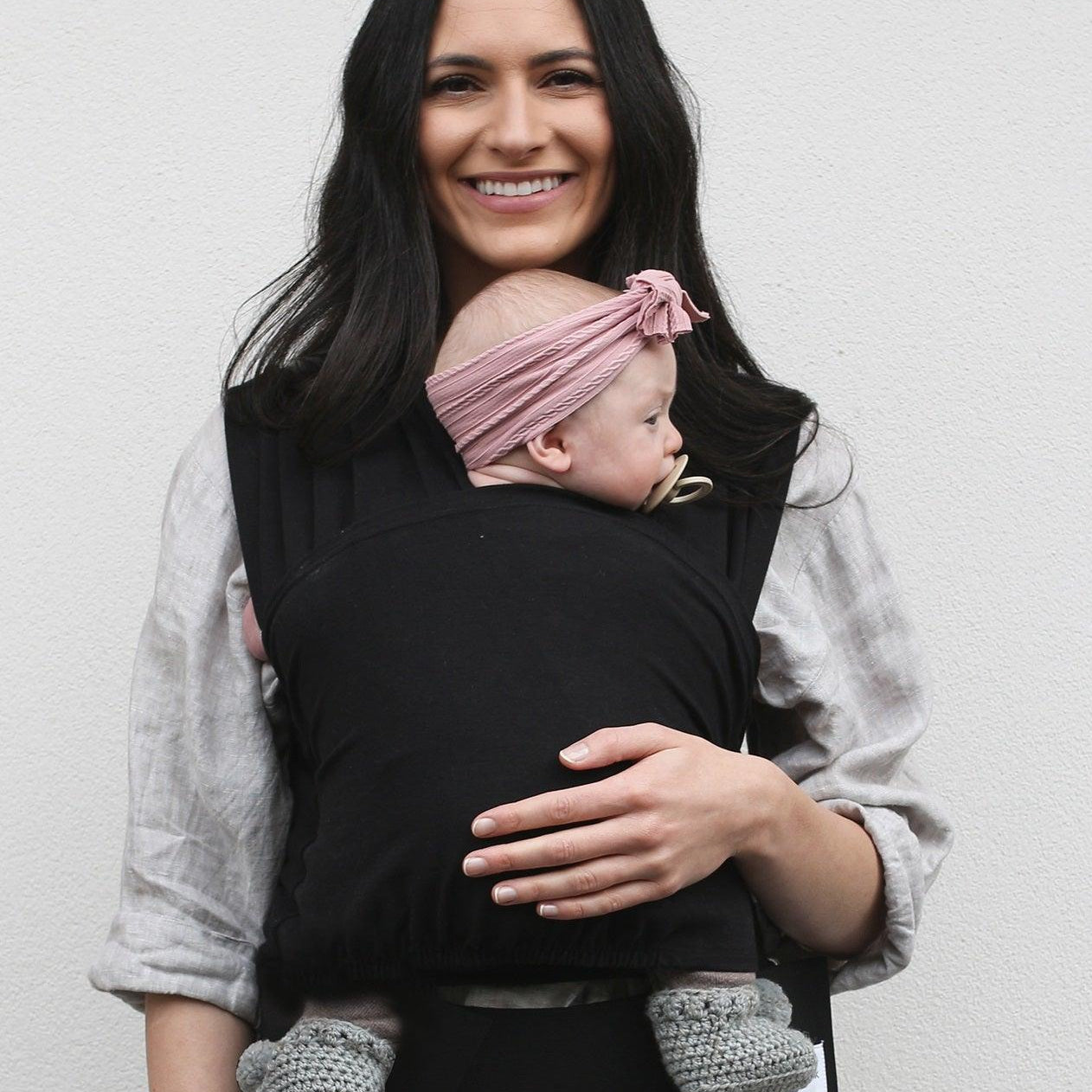 BabyDink the Original NO-Wrap Baby Carrier! | Black - Yoho Baby & co.